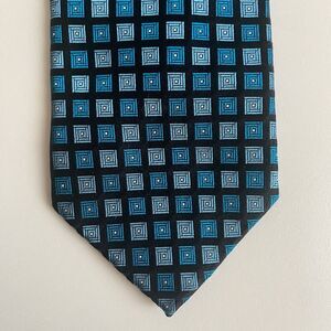 Donald J Trump Signature‎ Collection Silk Tie Blue Geometric Gold Bar 60”x3.5”